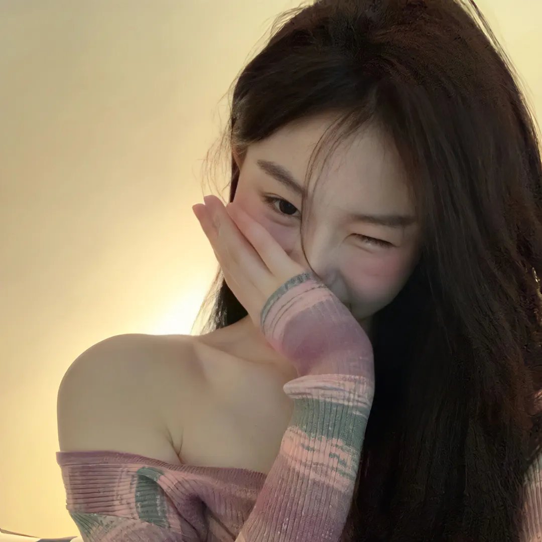 她在太岁头上动土,我才是总裁夫人