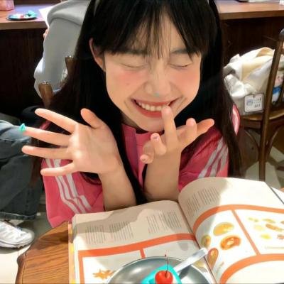 隔窗恋爱:看着你